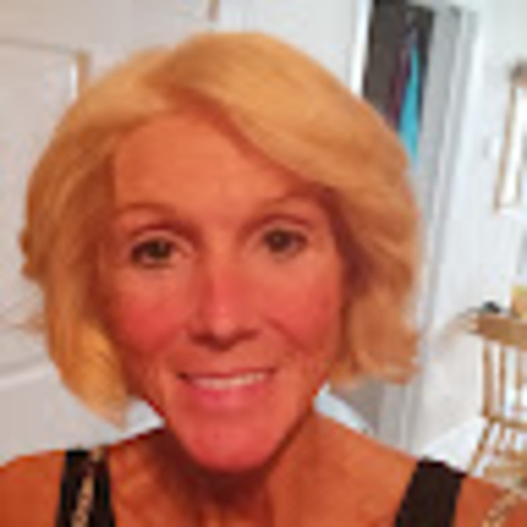 Meet your Posher, Shaydra - Picture 1 of 1